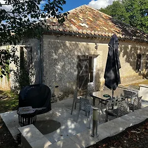  Hébergement de vacances Loustalneve France